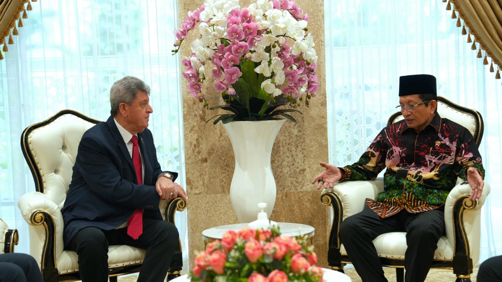 KH Nasaruddin Terima Dubes Zuhair Al-Shun di Istiqlal, Tegaskan Dukungan Indonesia Terus Mengalir Untuk Palestina