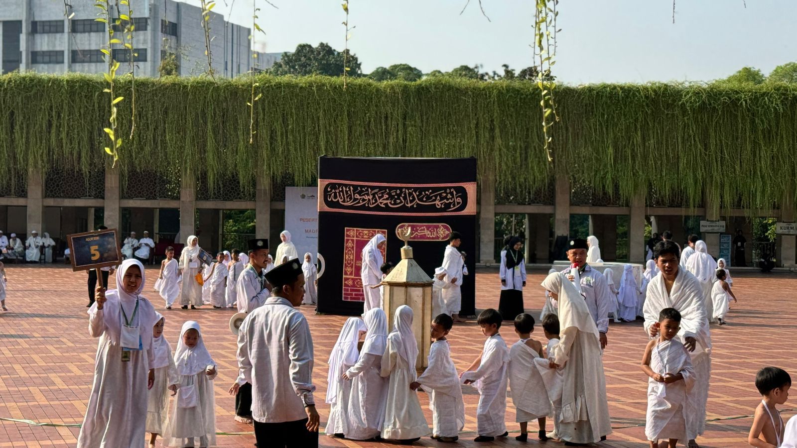 Hikmah: Haji Harmoni Umat
