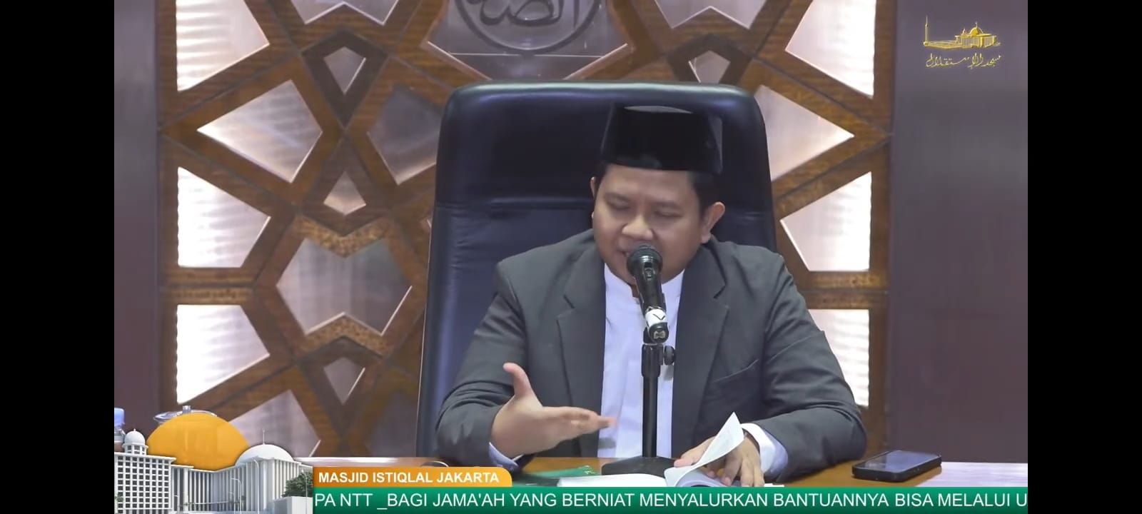 Menjaga Kemuliaan Majelis: Merajut Adab dan Mencari Ilmu dalam Kajian Kitab Taisirul Akhlaq
