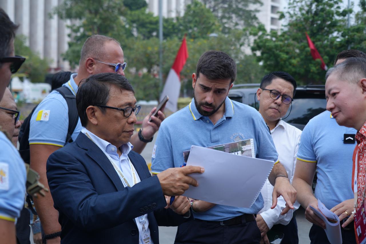 Tim Aju Vatikan Tinjau Kesiapan Masjid Istiqlal Guna Kunjungan Paus Fransiskus