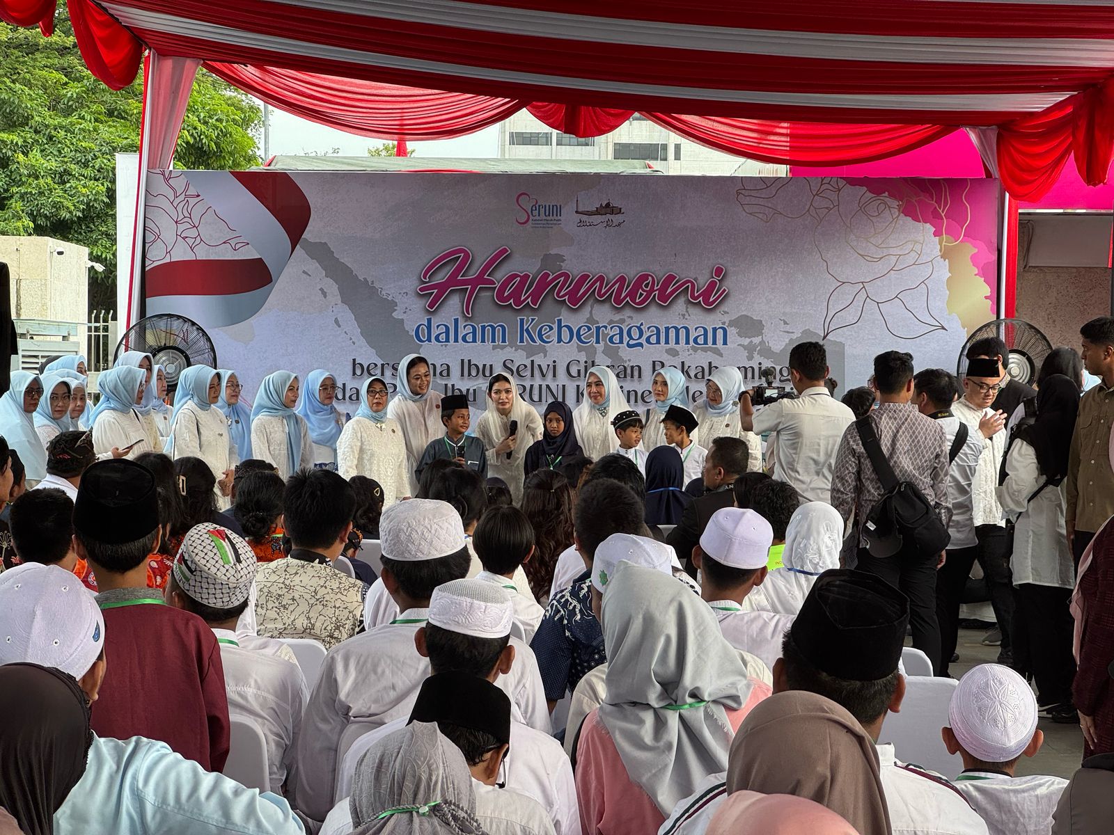 Harmoni dalam Keberagaman di Masjid Istiqlal,  Selvi Gibran Rakabuming Tegaskan Pentingnya Toleransi Antarumat Beragama