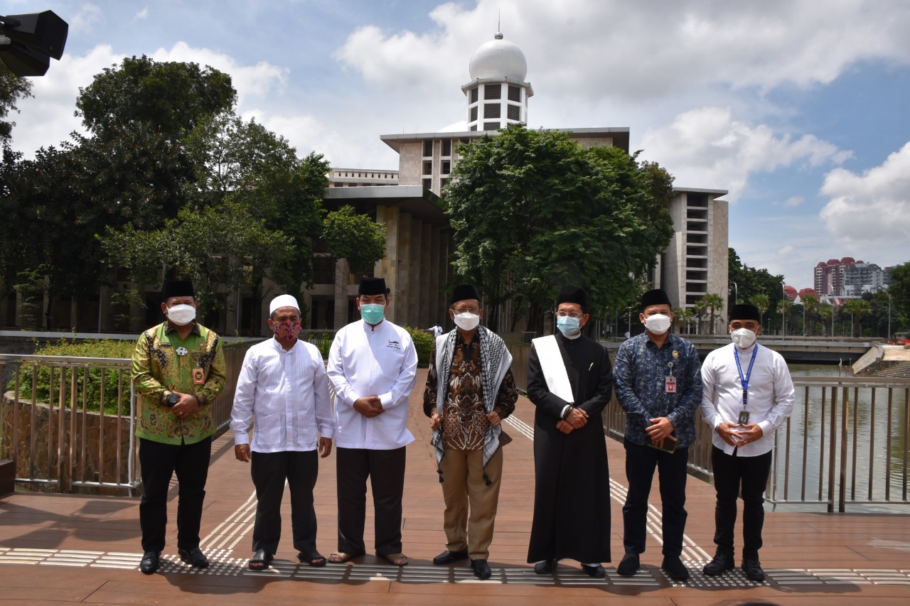 Menkopolhukam kunjungi istiqlal