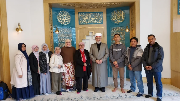 Belajar Islam di Hartford (3): Perlukah Belajar Islam di Barat?