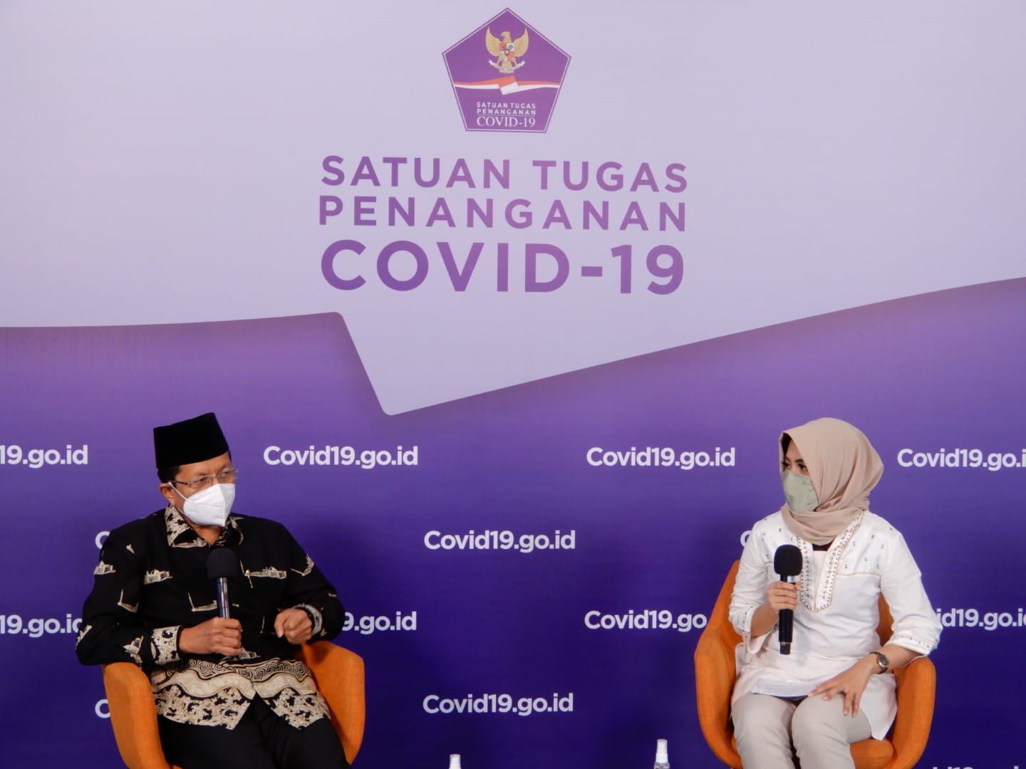 Imam Besar Masjid Istiqlal Bincang Santri Sehat Bersama SATGAS Covid-19 