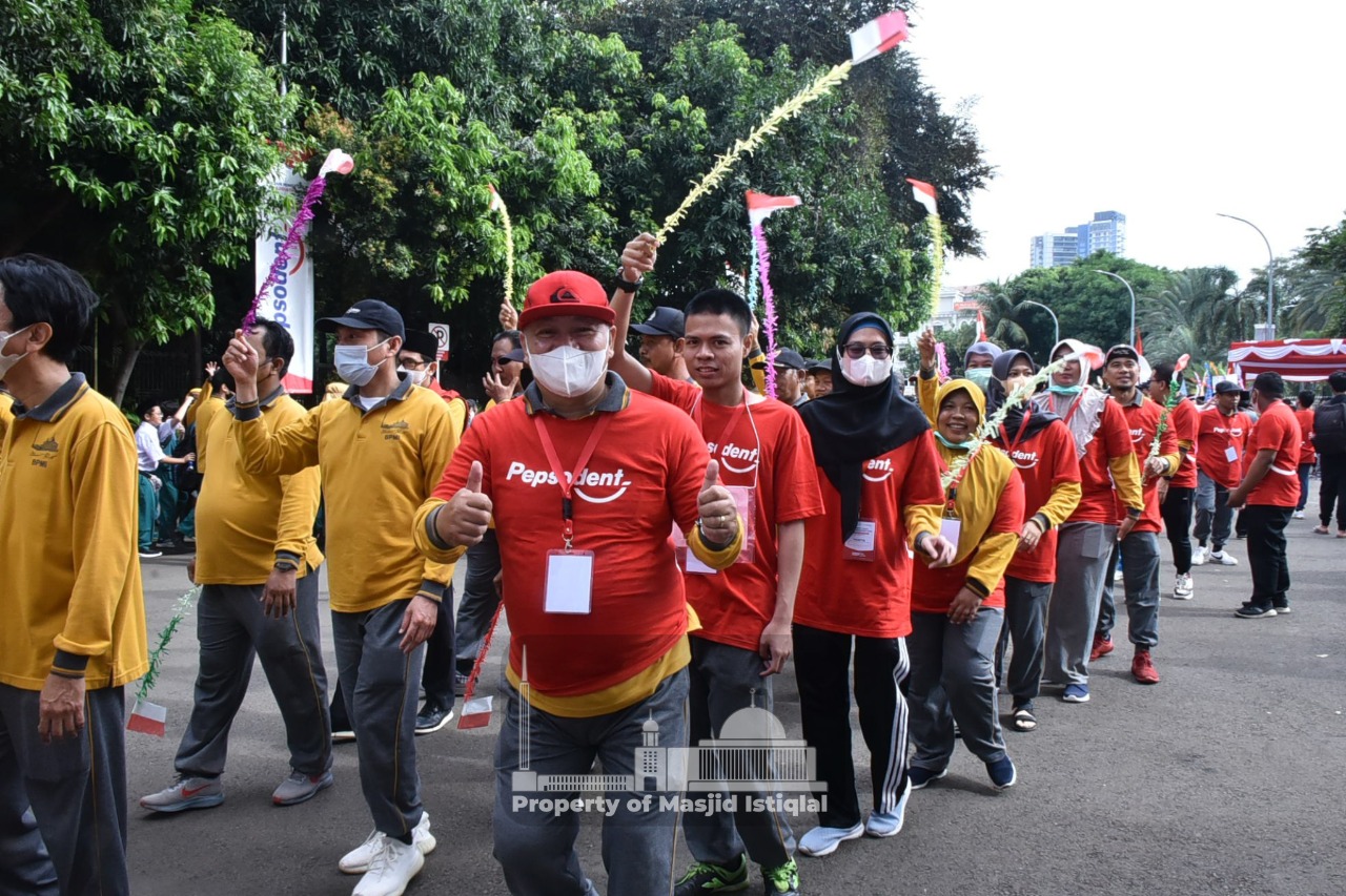 Kemeriahan Kirab Akbar dan Gebyar Seni Budaya Maulid Nabi Muhammad SAW di Masjid Istiqlal