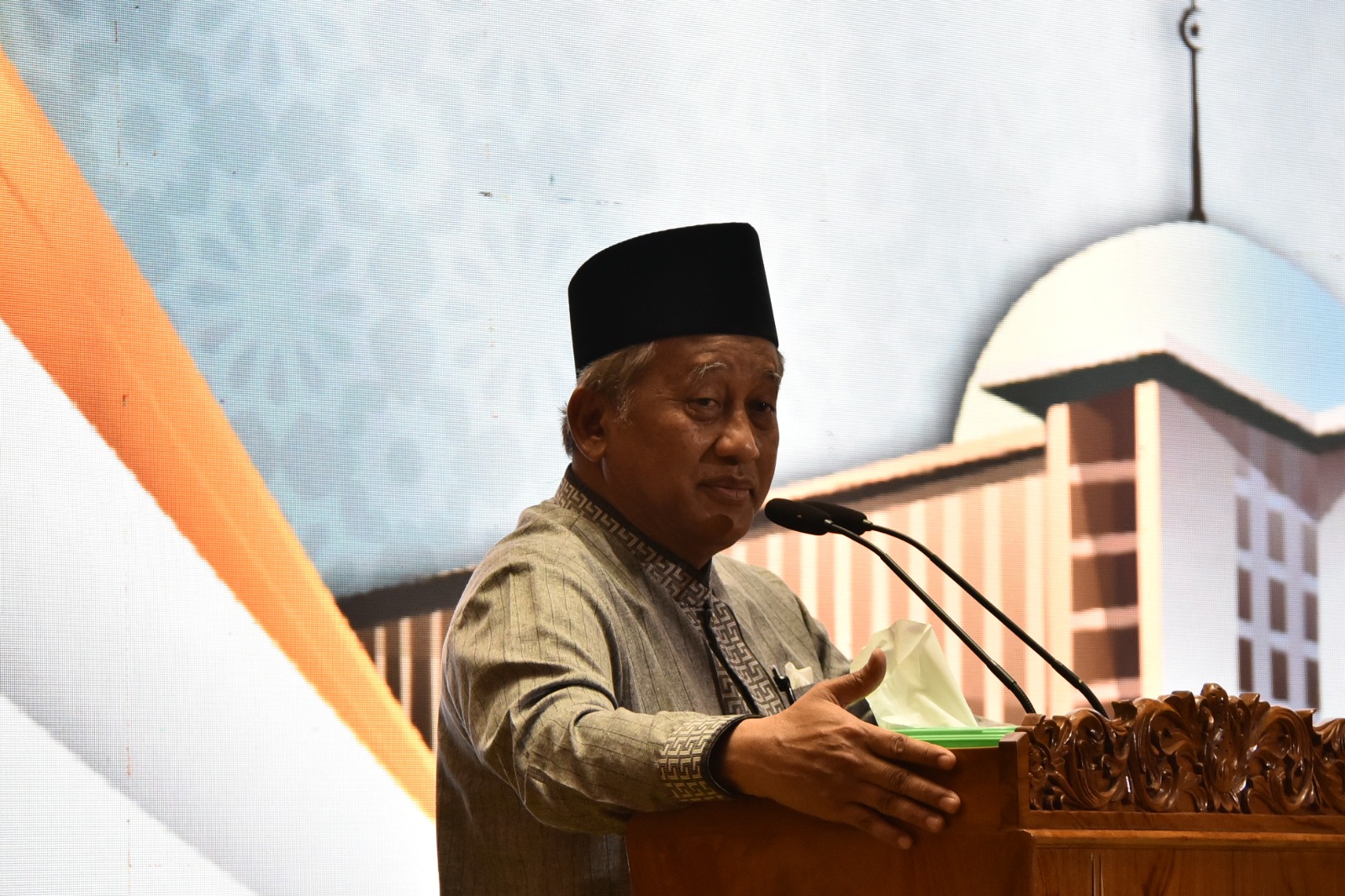 Mimbar Ramadhan Masjid Istiqlal: Mari Berwakaf