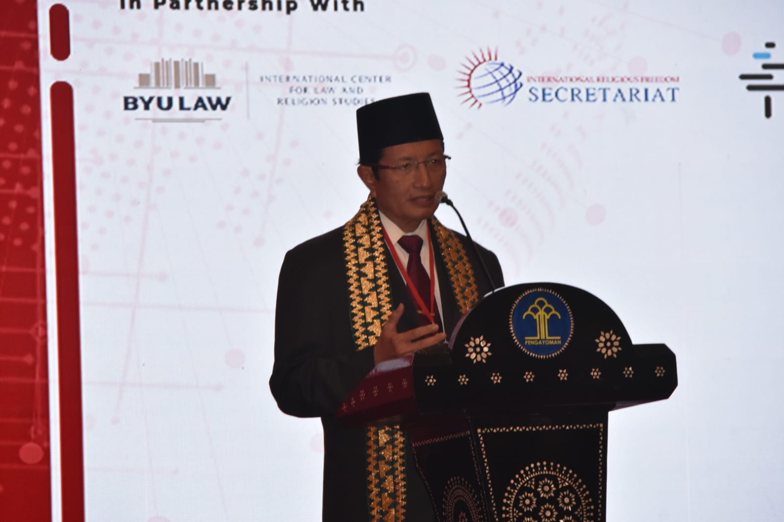 KH Nasaruddin Umar Pimpin Doa pada Konferensi Internasional LKLB Kemenkumham Bersama Institut Leimena