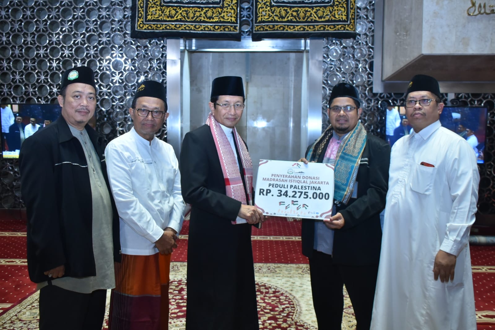 UPZ Masjid Istiqlal Menerima Donasi Peduli Palestina dari Madrasah Istiqlal Jakarta