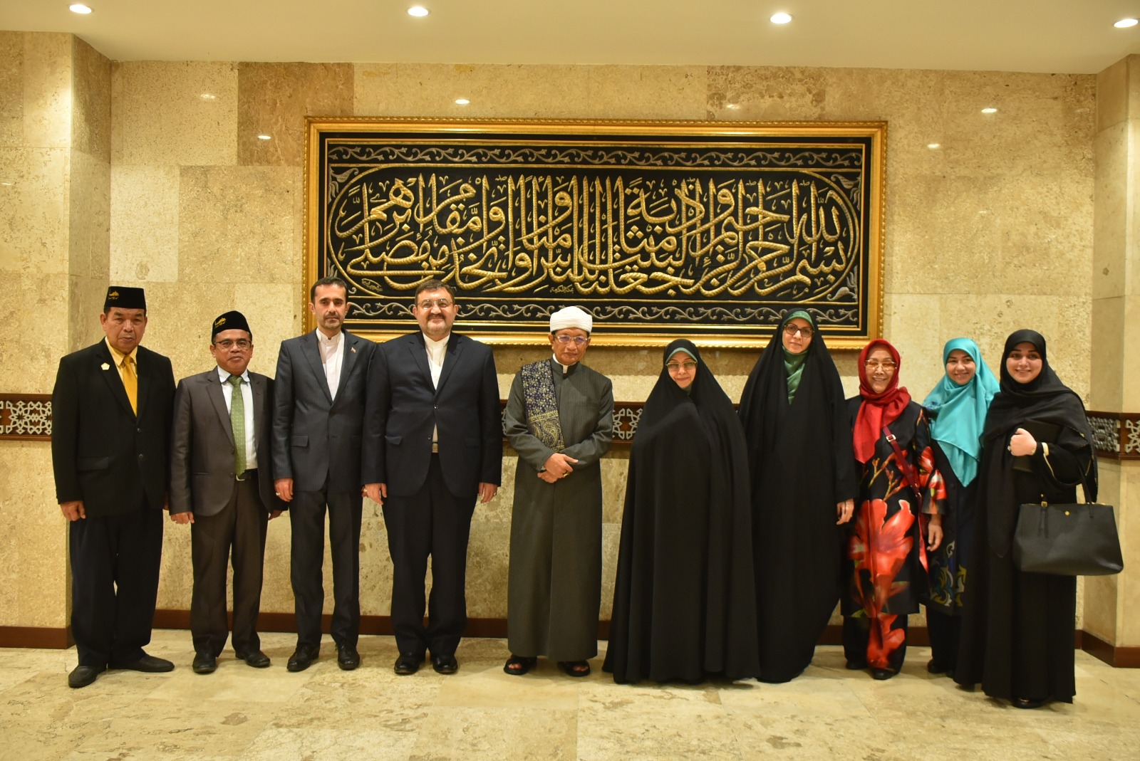 Wapres Iran Urusan Perempuan dan Keluarga Silaturahmi ke Masjid Istiqlal