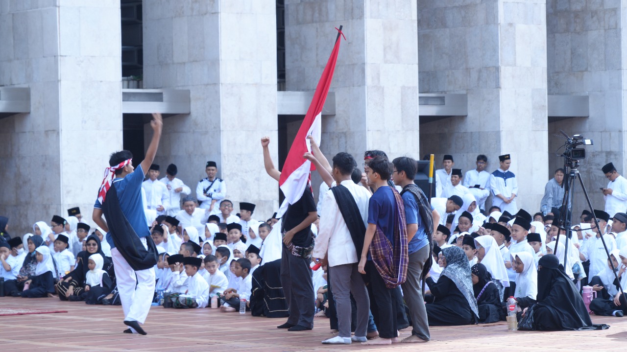 Hikmah: Sumpah Pemuda, Implementasi Nilai Piagam Madinah