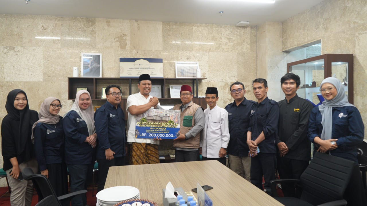 Masjid Istiqlal Terima Donasi Rp300 Juta dari IGF dan UPZ Istiqlal Untuk Korban Bencana Sumatera