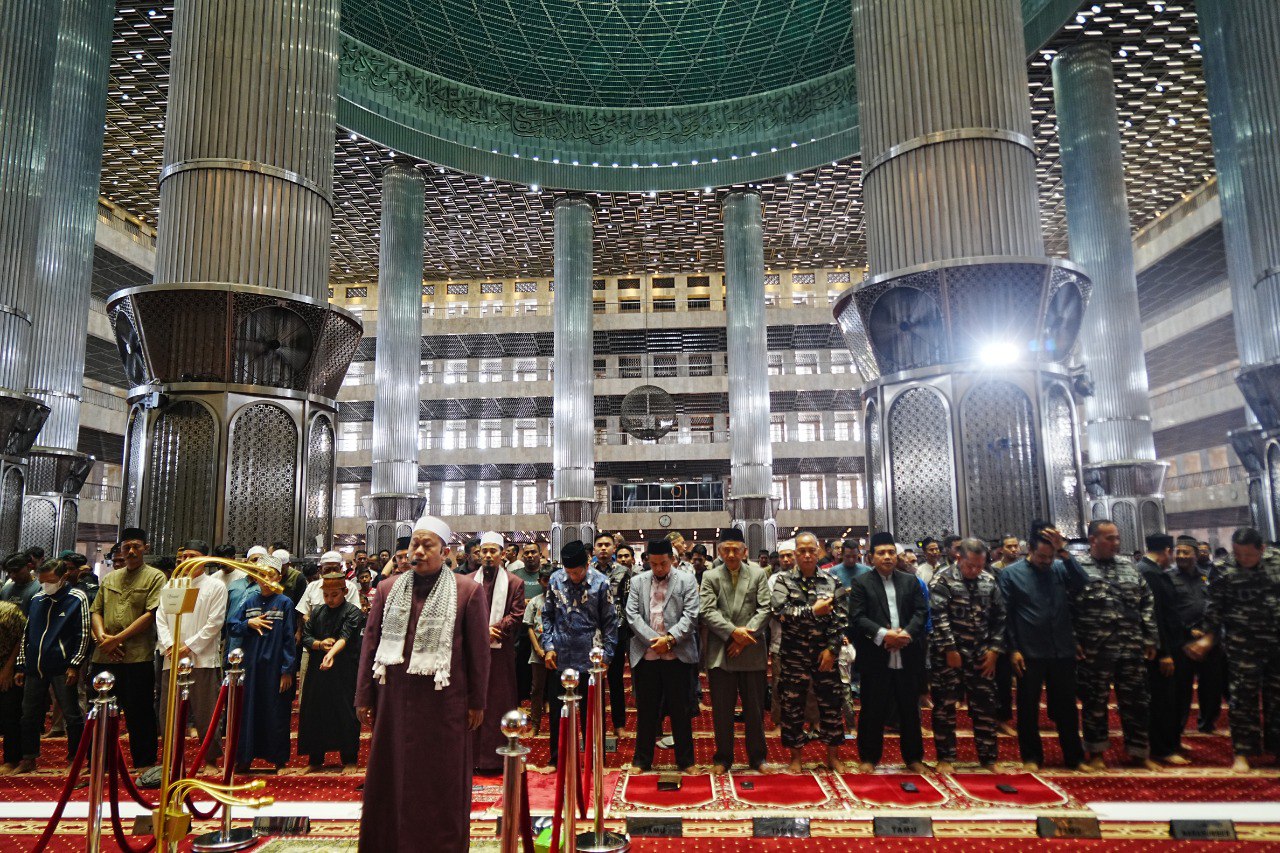 Hikmah: Ujian dan Tantangan di Pertengahan Ramadhan