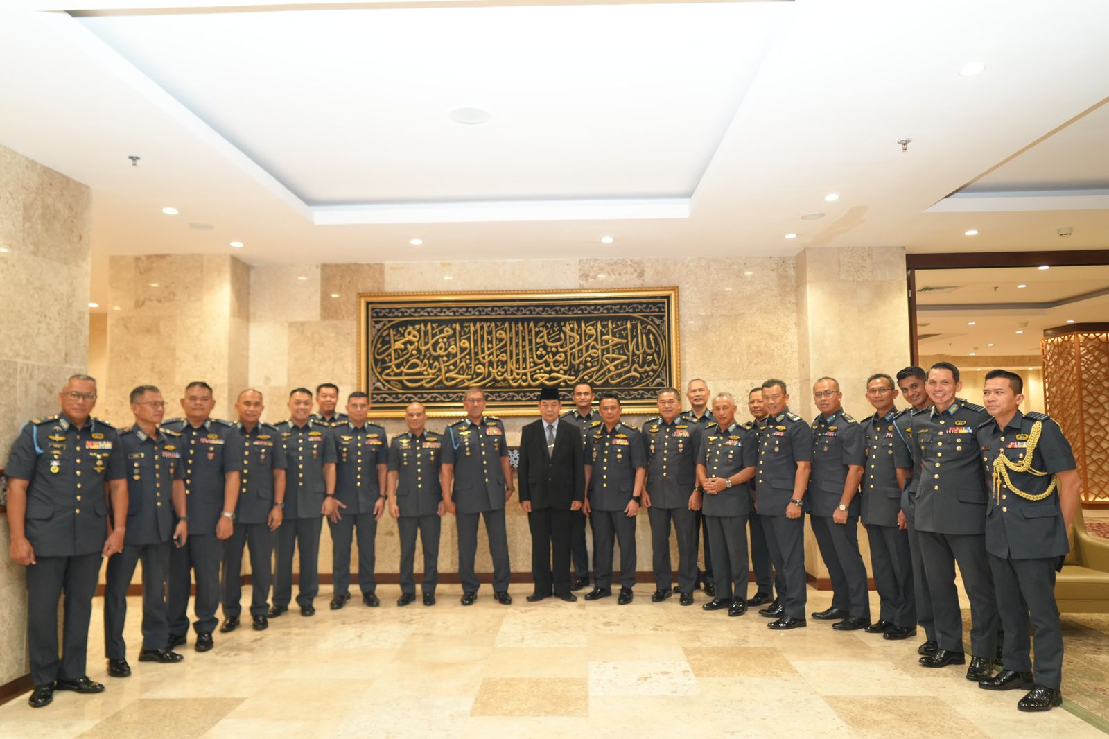 Kunjungan Delegasi Panglima Tentera Udara Diraja Malaysia di Masjid Istiqlal