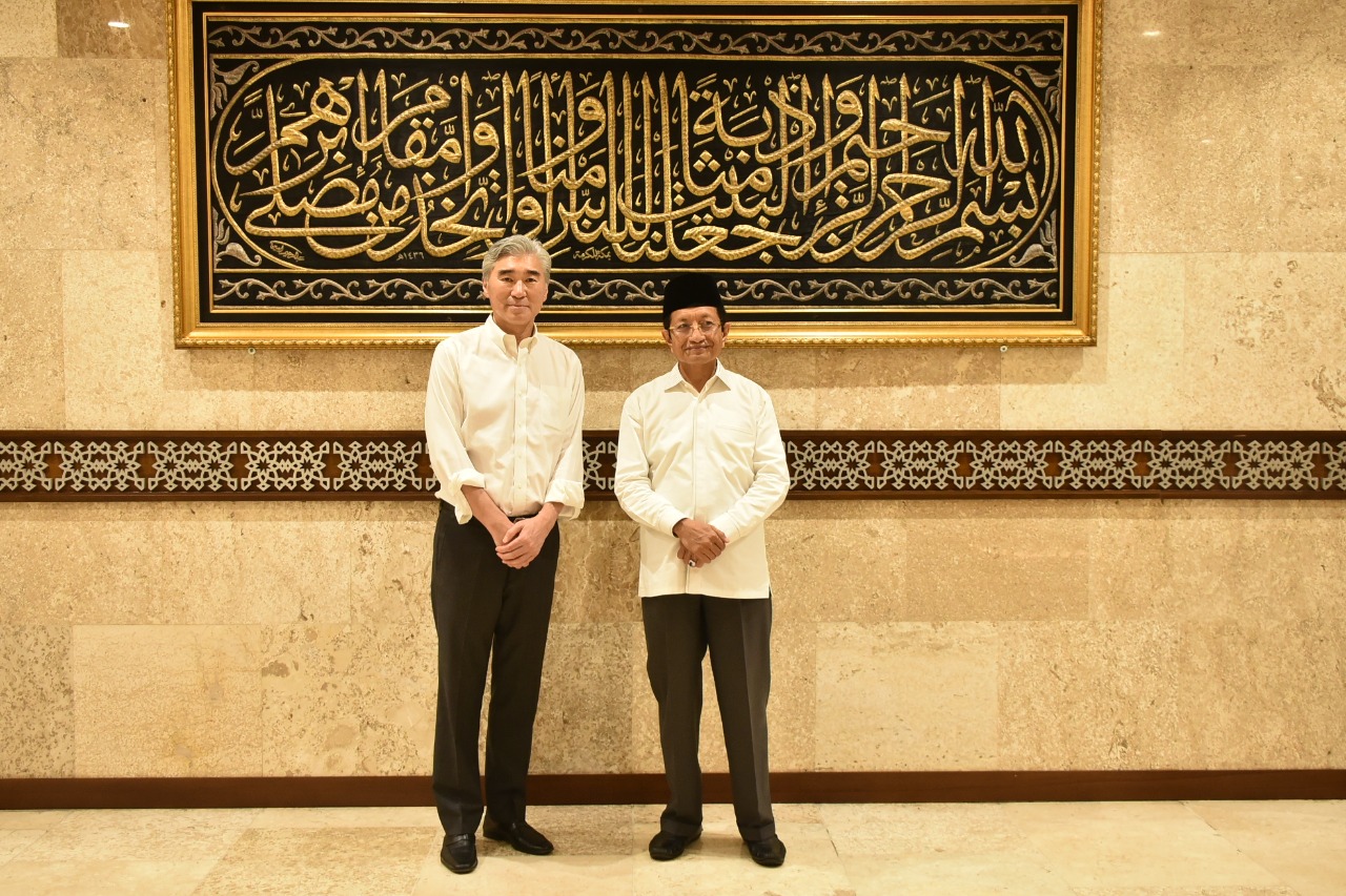 Sub Image 1