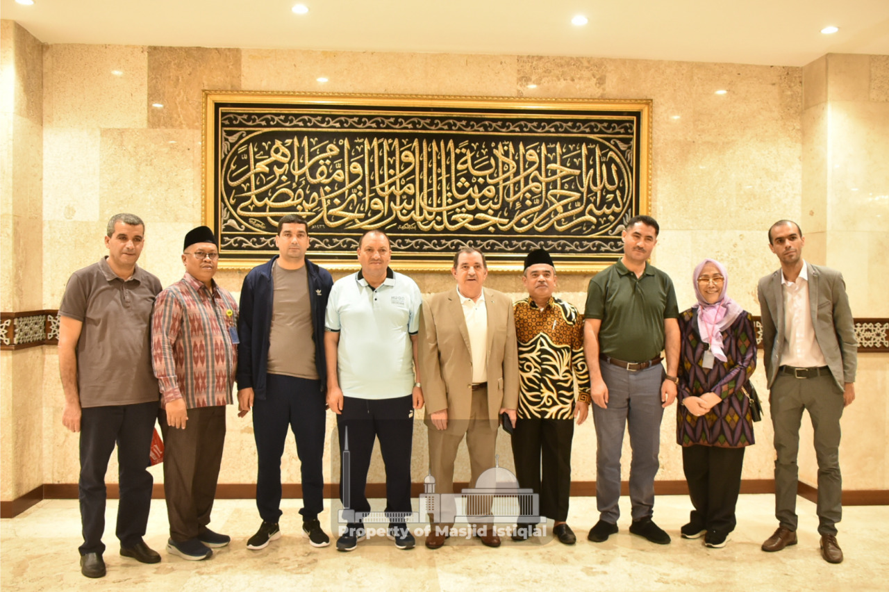 Kunjungan Dubes Aljazair untuk ASEAN di Masjid Istiqlal
