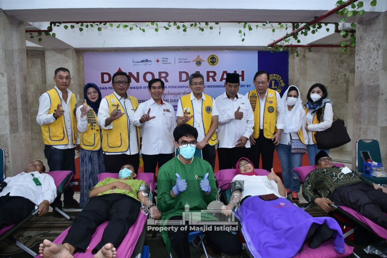 Donor Darah di Masjid Istiqlal