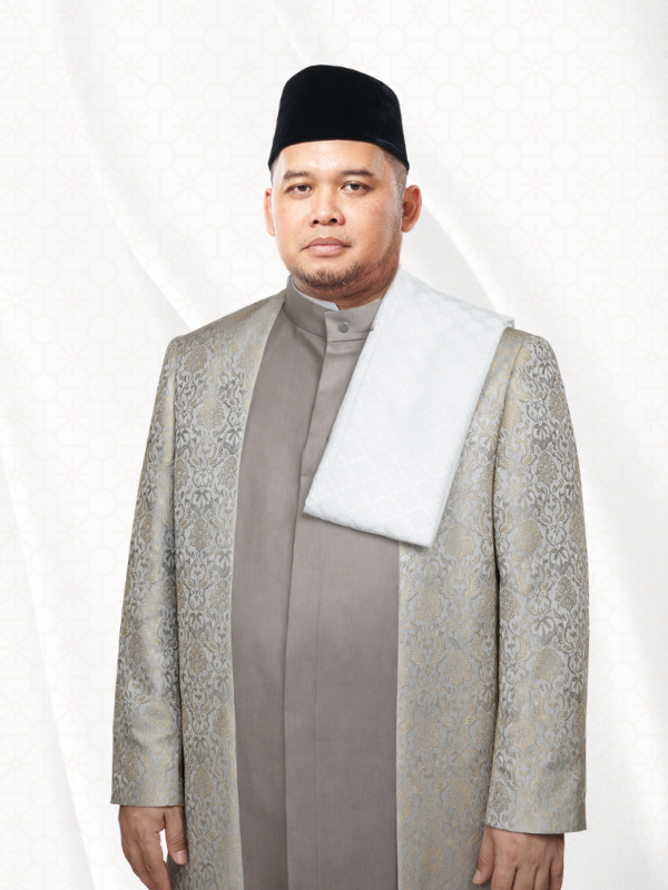 H. Ahmad Anshoruddin, SQ., MA.